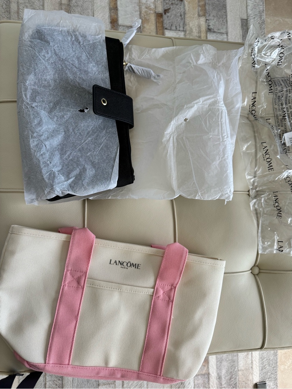 Lancôme Canvas Tote Bag in Cream with Pink Trim and cosmetic black bag set (new)